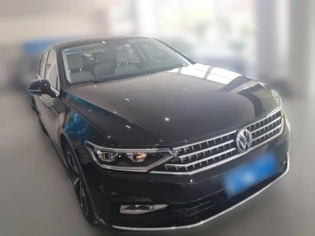 2025 Volkswagen Magotan Facelift Edition 280TSI DSG Luxury Model — миниатюра 7