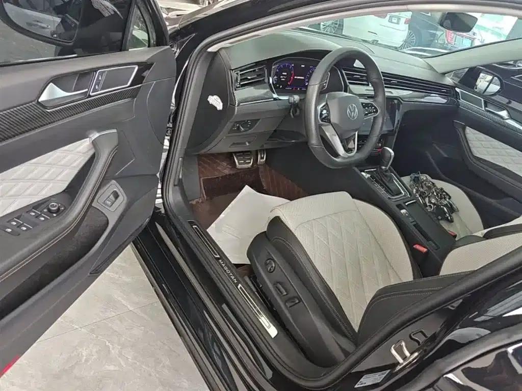 Volkswagen Magotan 2023 2 Millionth Unit Commemorative Edition 330TSI DSG Luxury — миниатюра 16