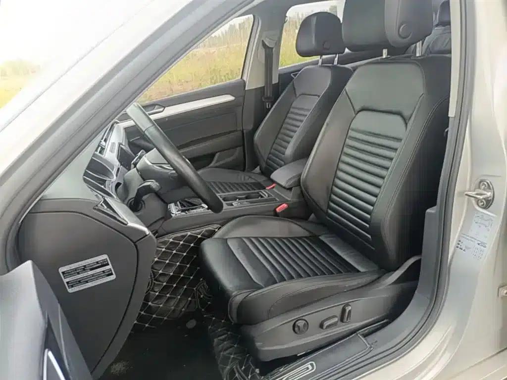 2017 Volkswagen Magotan 330TSI DSG Leading Edition — миниатюра 15