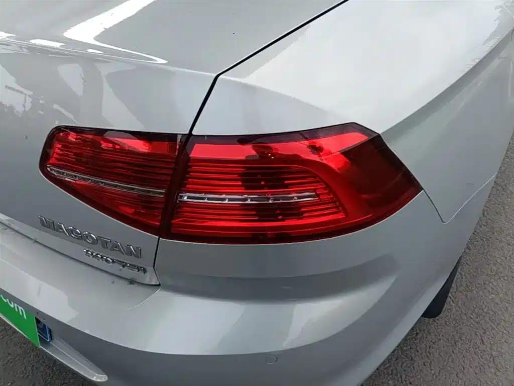 2017 Volkswagen Magotan 330TSI DSG Leading Edition — миниатюра 8