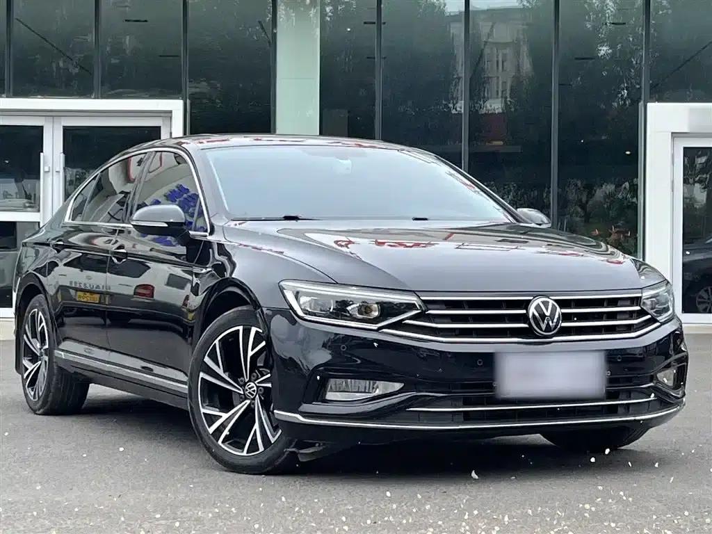 2020 Volkswagen Passat 330TSI DSG Luxury — миниатюра 5