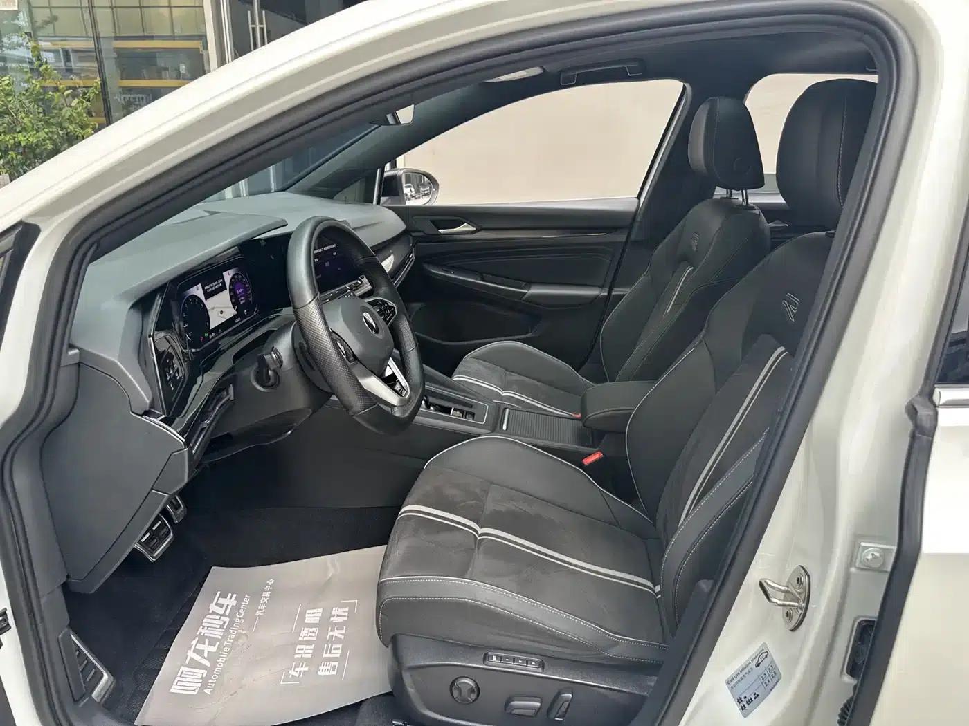 2023 Golf Facelift 280TSI DSG R-Line Lite — миниатюра 6