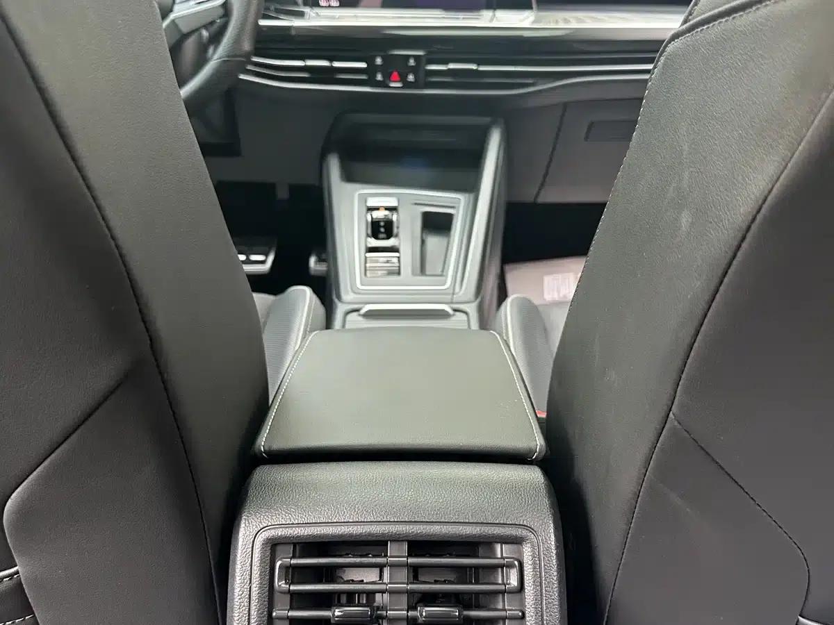 2023 Golf Facelift 280TSI DSG R-Line Lite — миниатюра 10