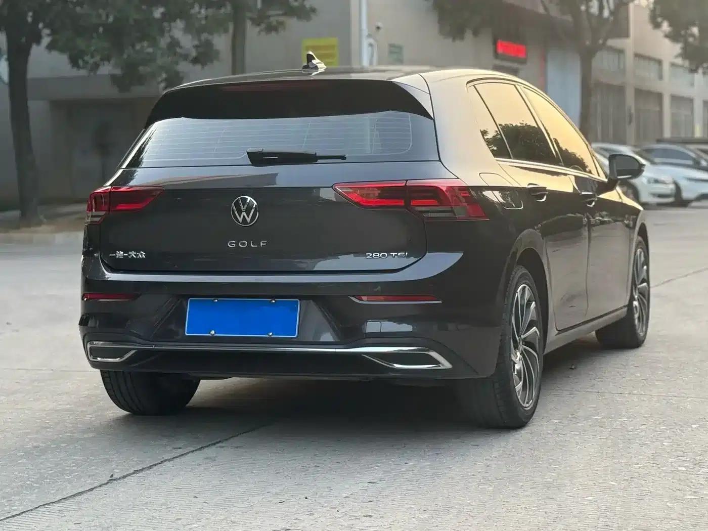 2021 Golf 280TSI DSG 30th Anniversary Edition — миниатюра 4