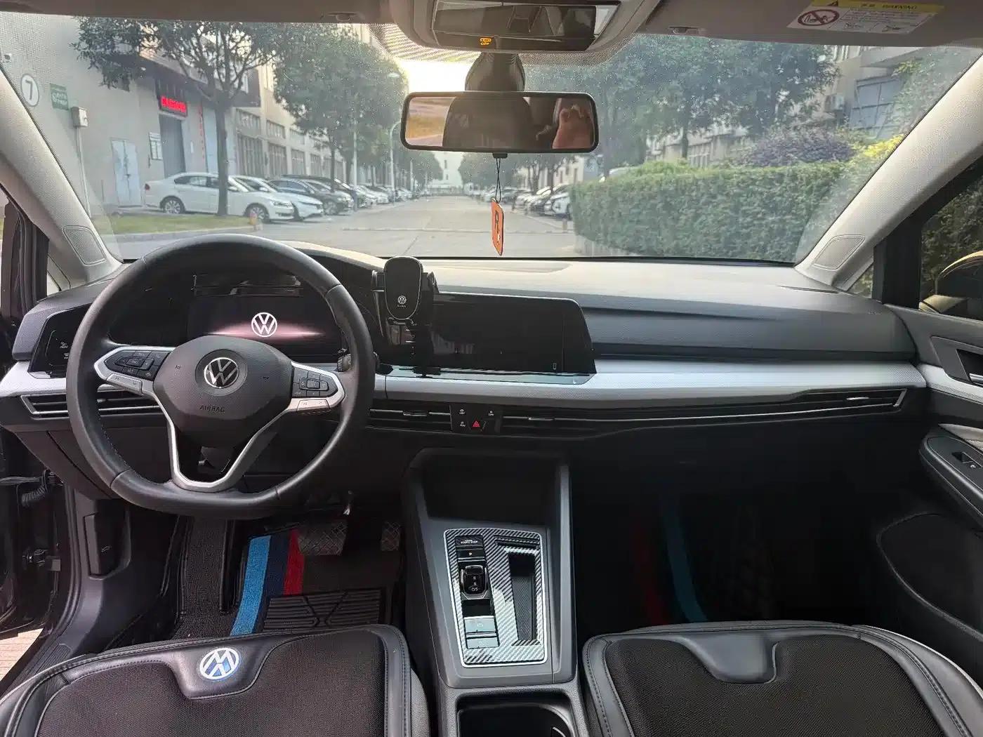 2021 Golf 280TSI DSG 30th Anniversary Edition — миниатюра 6