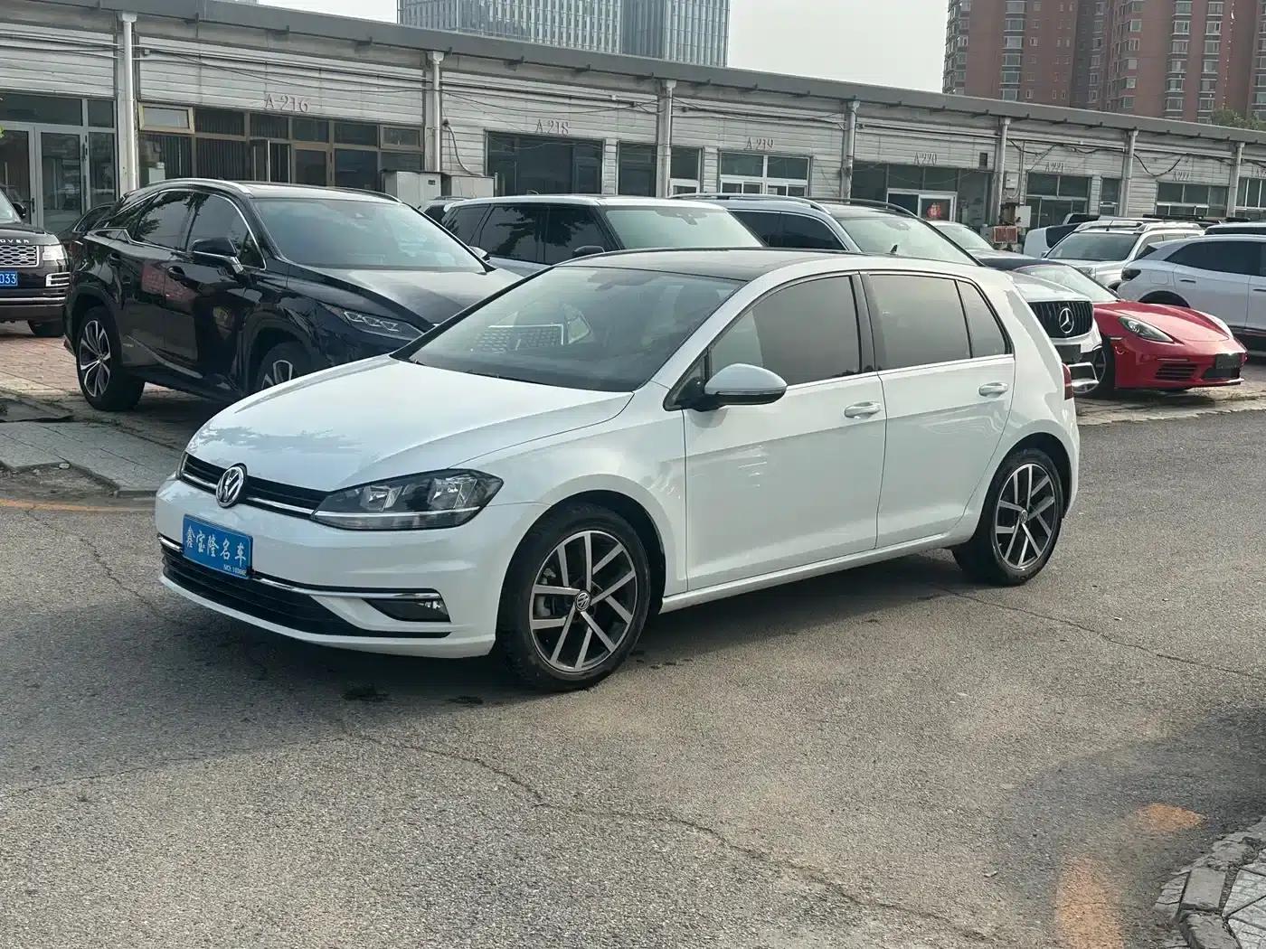 2020 Golf Beloved Edition 280TSI DSG Luxury — миниатюра 1
