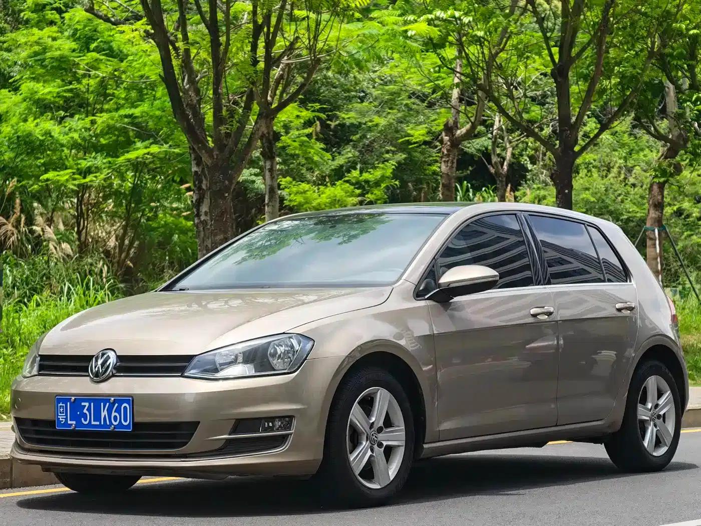 2015 Golf 1.2TSI Automatic Comfort — миниатюра 1