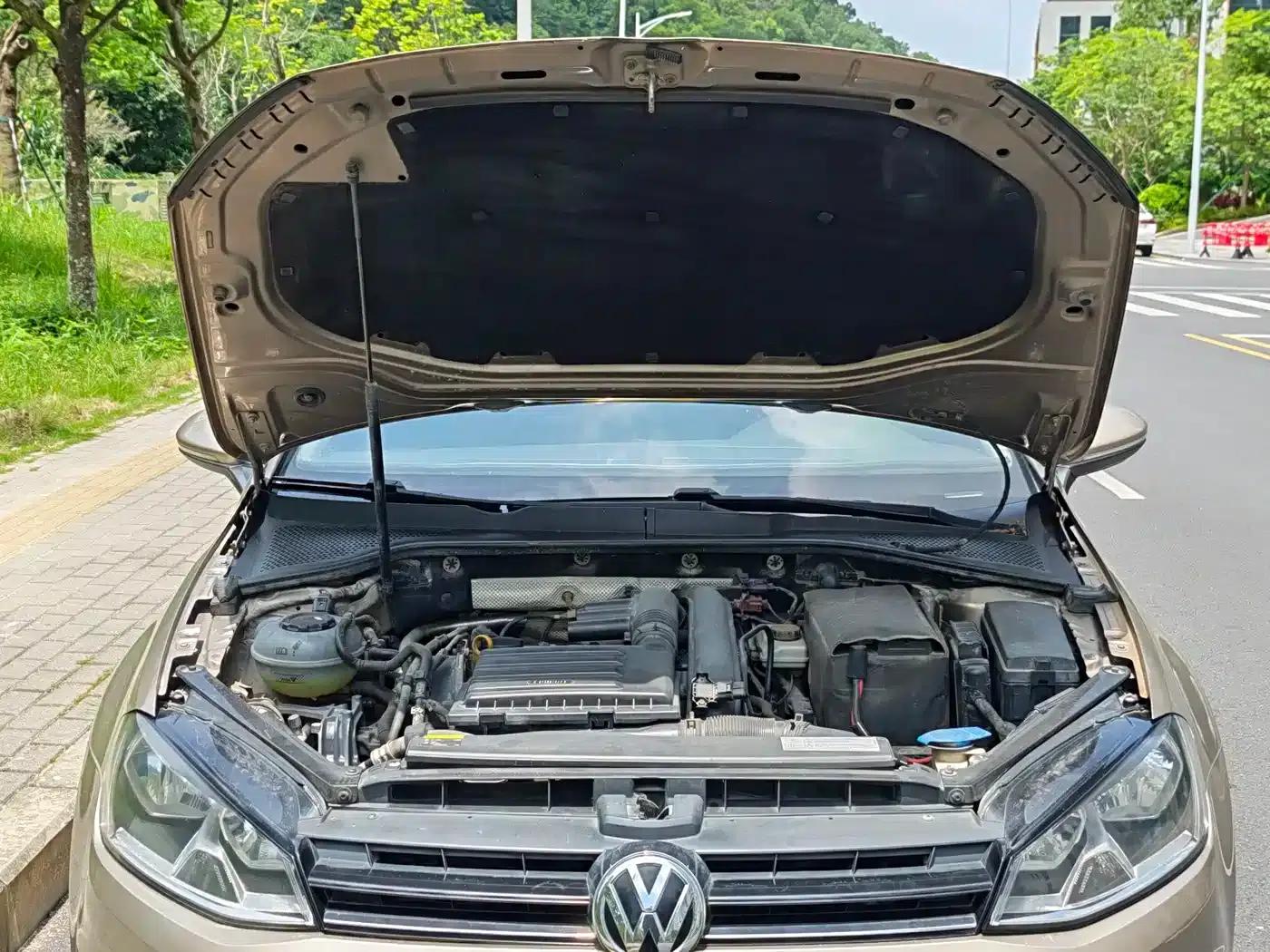 2015 Golf 1.2TSI Automatic Comfort — миниатюра 12