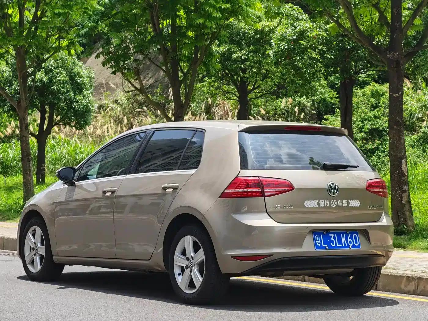 2015 Golf 1.2TSI Automatic Comfort — миниатюра 3
