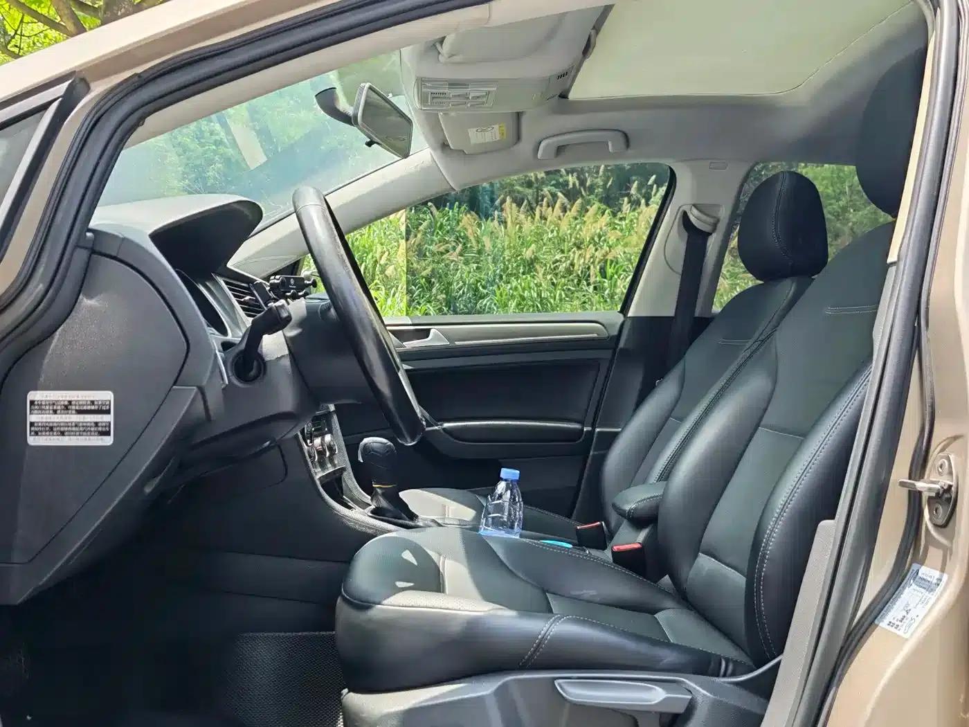 2015 Golf 1.2TSI Automatic Comfort — миниатюра 7