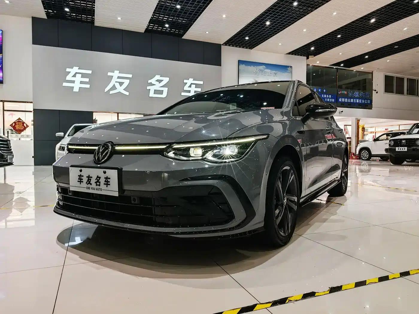2023 Golf 280TSI DSG R-Line — миниатюра 2