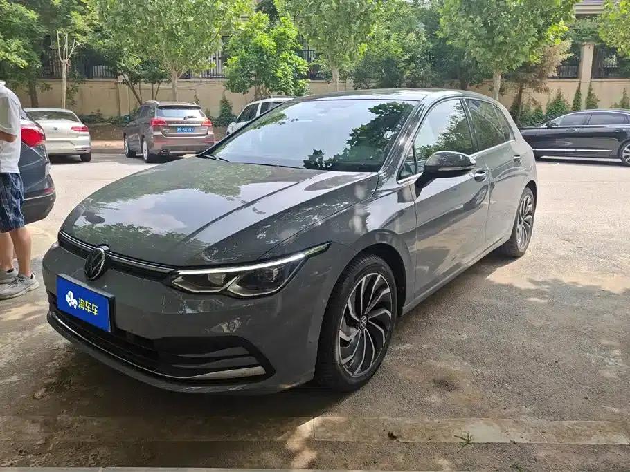 2023 Golf Facelift 200TSI DSG Pro — миниатюра 1