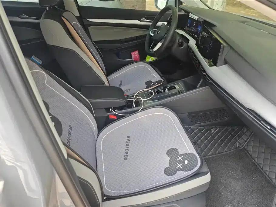2023 Golf Facelift 200TSI DSG Pro — миниатюра 8
