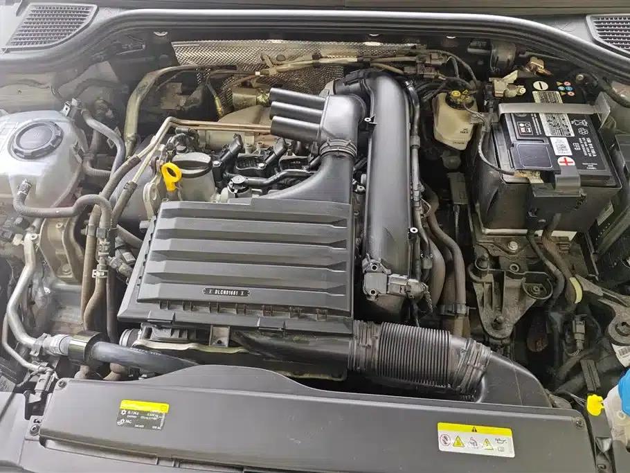 2023 Golf Facelift 200TSI DSG Pro — миниатюра 10