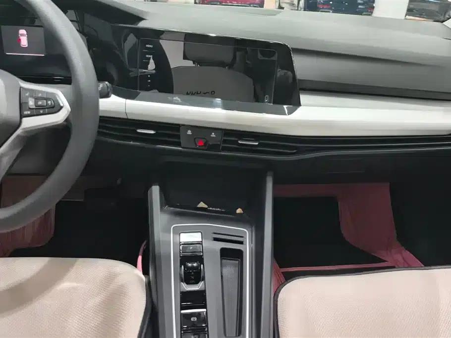 2021 Golf 200TSI DSG — миниатюра 13
