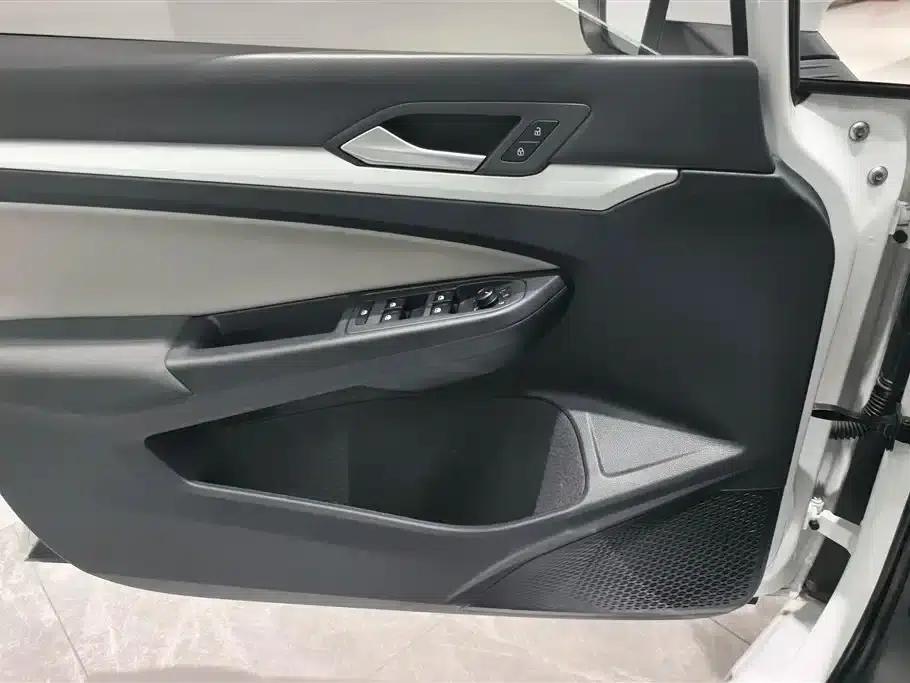 2021 Golf 200TSI DSG — миниатюра 7