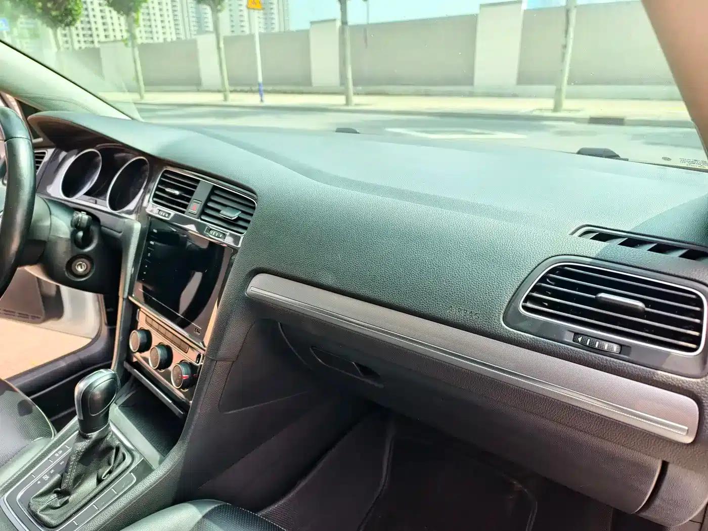 2020 Golf 200TSI DSG Comfort — миниатюра 19