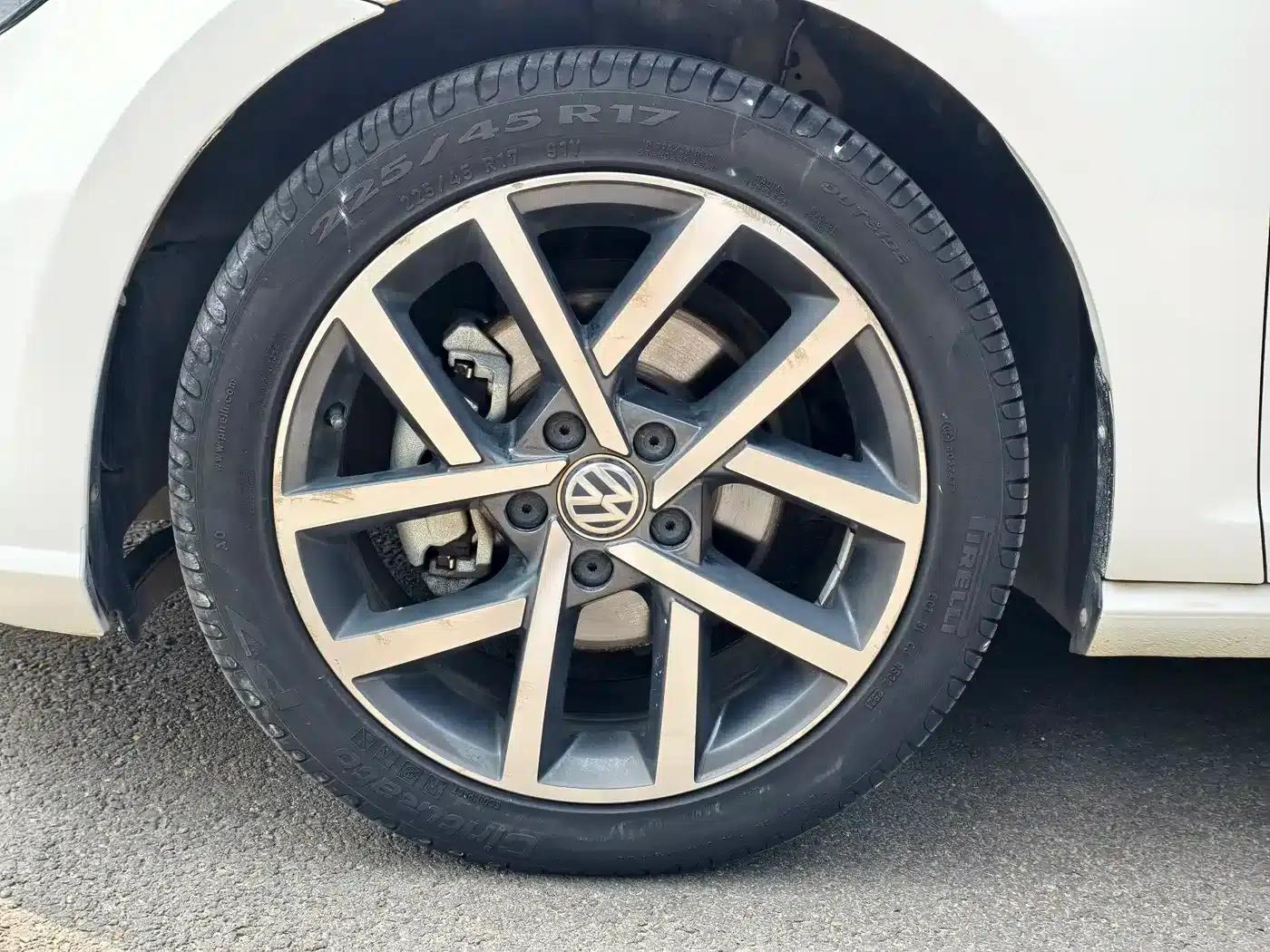 2020 Golf 200TSI DSG Comfort — миниатюра 8