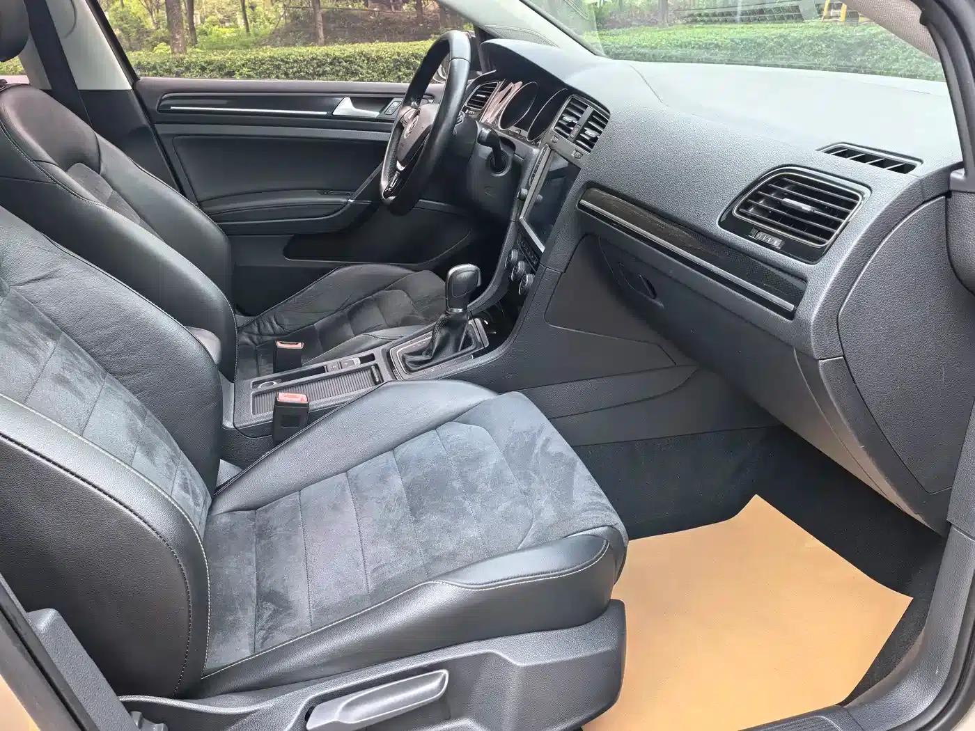 2015 Golf 1.4TSI Automatic Flagship — миниатюра 11