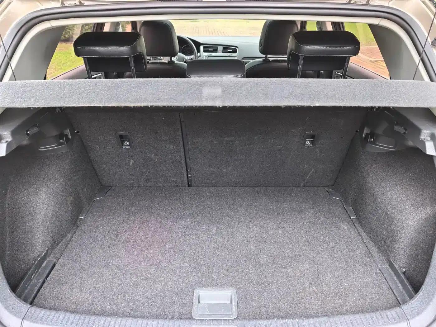 2015 Golf 1.4TSI Automatic Flagship — миниатюра 13