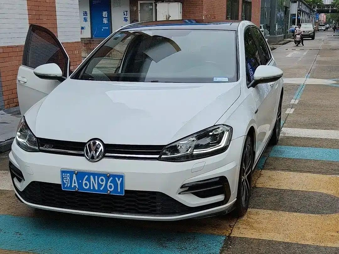 2019 Golf 280TSI DSG R-Line (China VI Emission Standard) — миниатюра 1