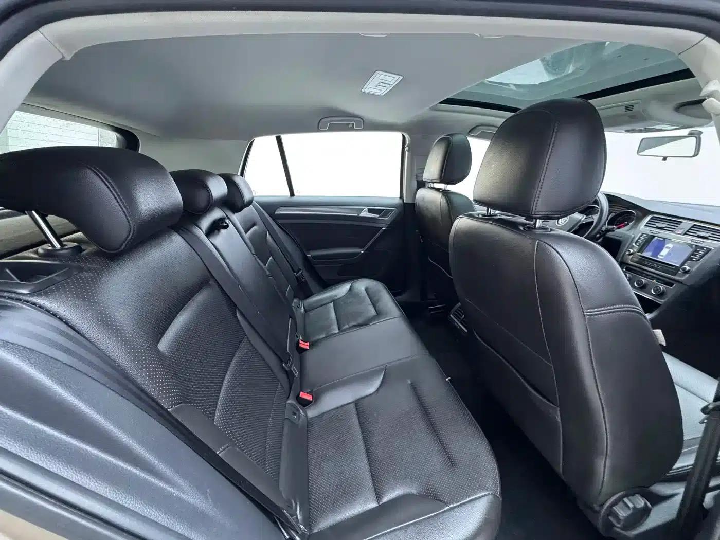 2016 Golf 230TSI Automatic Comfort — миниатюра 11