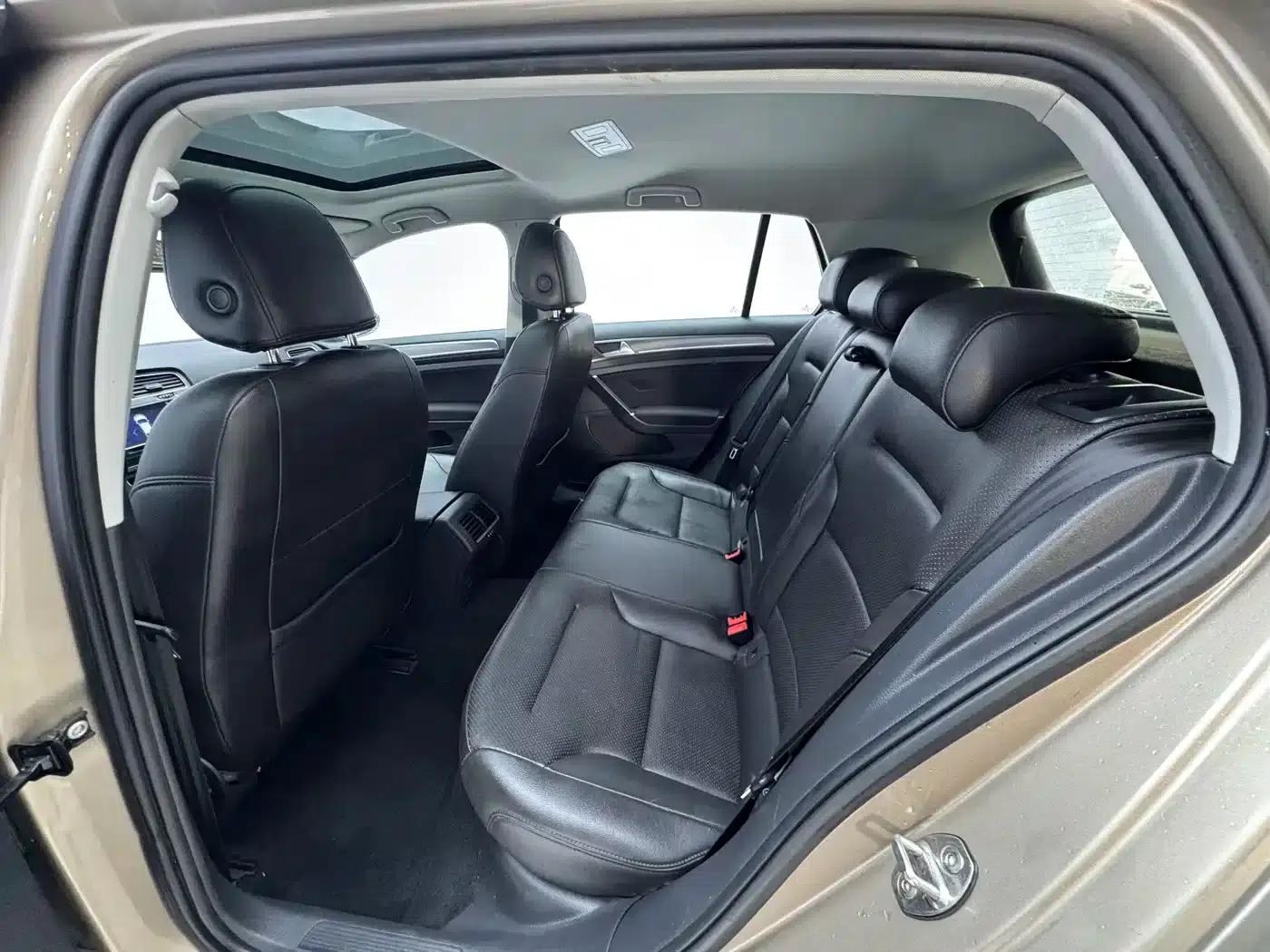 2016 Golf 230TSI Automatic Comfort — миниатюра 12