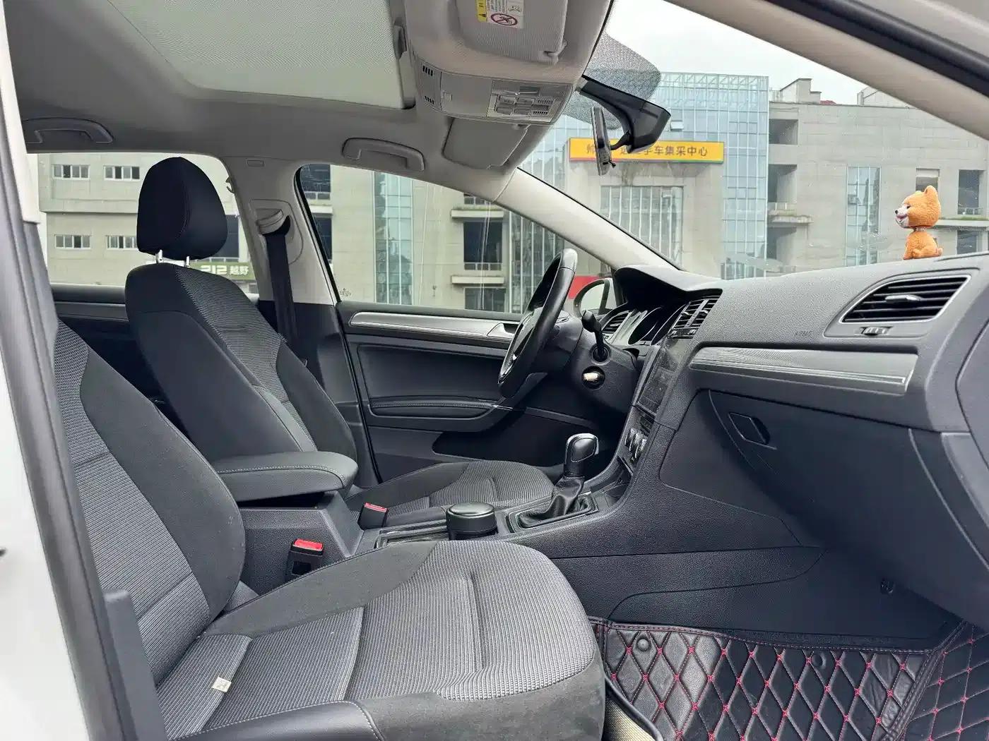 2020 Golf 280TSI DSG Comfort — миниатюра 9