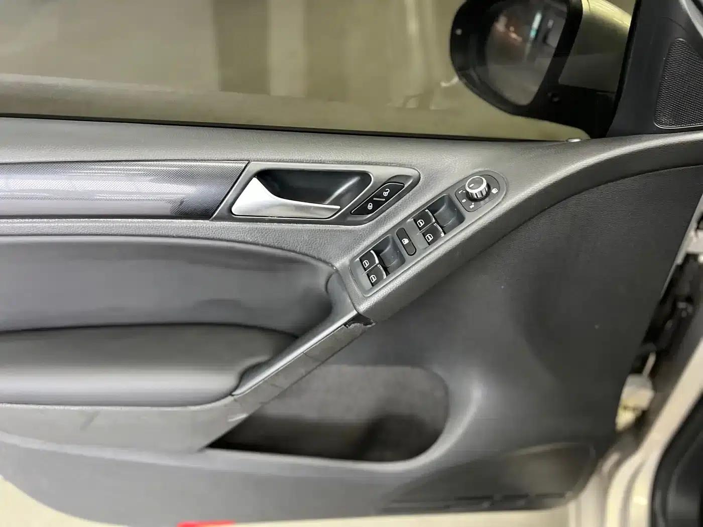 2012 Golf 1.4TSI Automatic Comfort — миниатюра 16