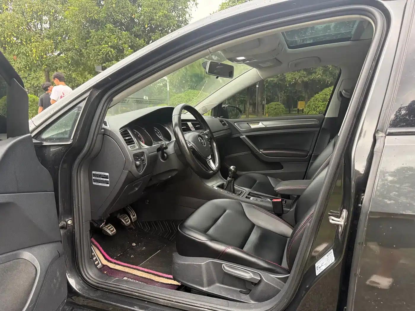 2015 Golf 1.4TSI Manual Comfort — миниатюра 10