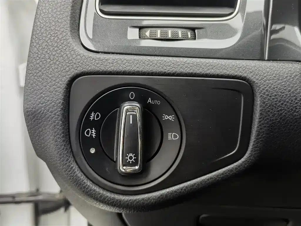 2018 Golf 1.6L Automatic Comfort — миниатюра 21
