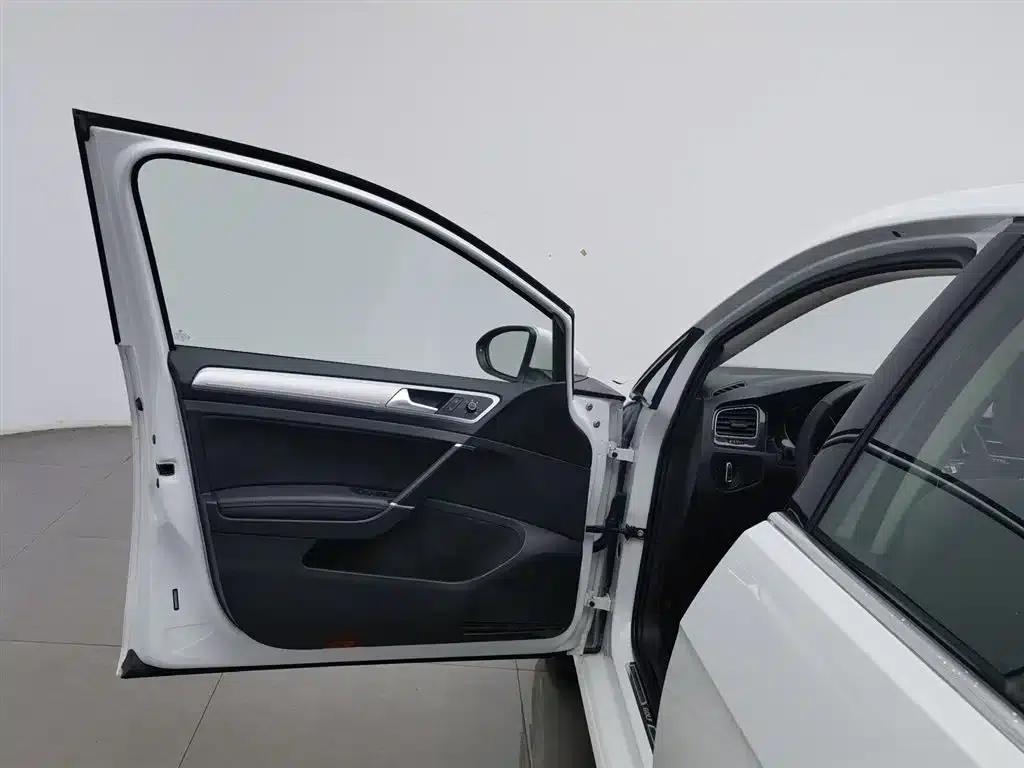 2018 Golf 1.6L Automatic Comfort — миниатюра 8