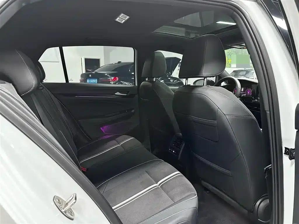 2023 Golf Facelift 280TSI DSG R-Line Lite — миниатюра 16