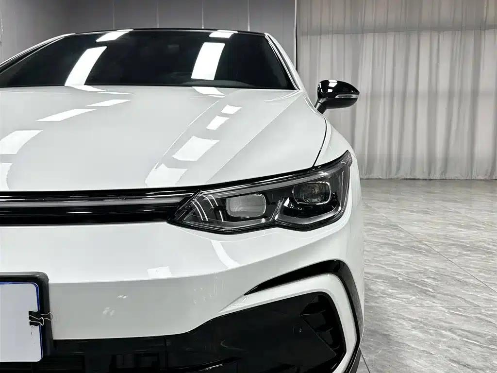 2023 Golf Facelift 280TSI DSG R-Line Lite — миниатюра 7