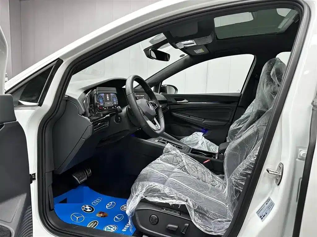 2023 Golf Facelift 280TSI DSG R-Line Lite — миниатюра 9