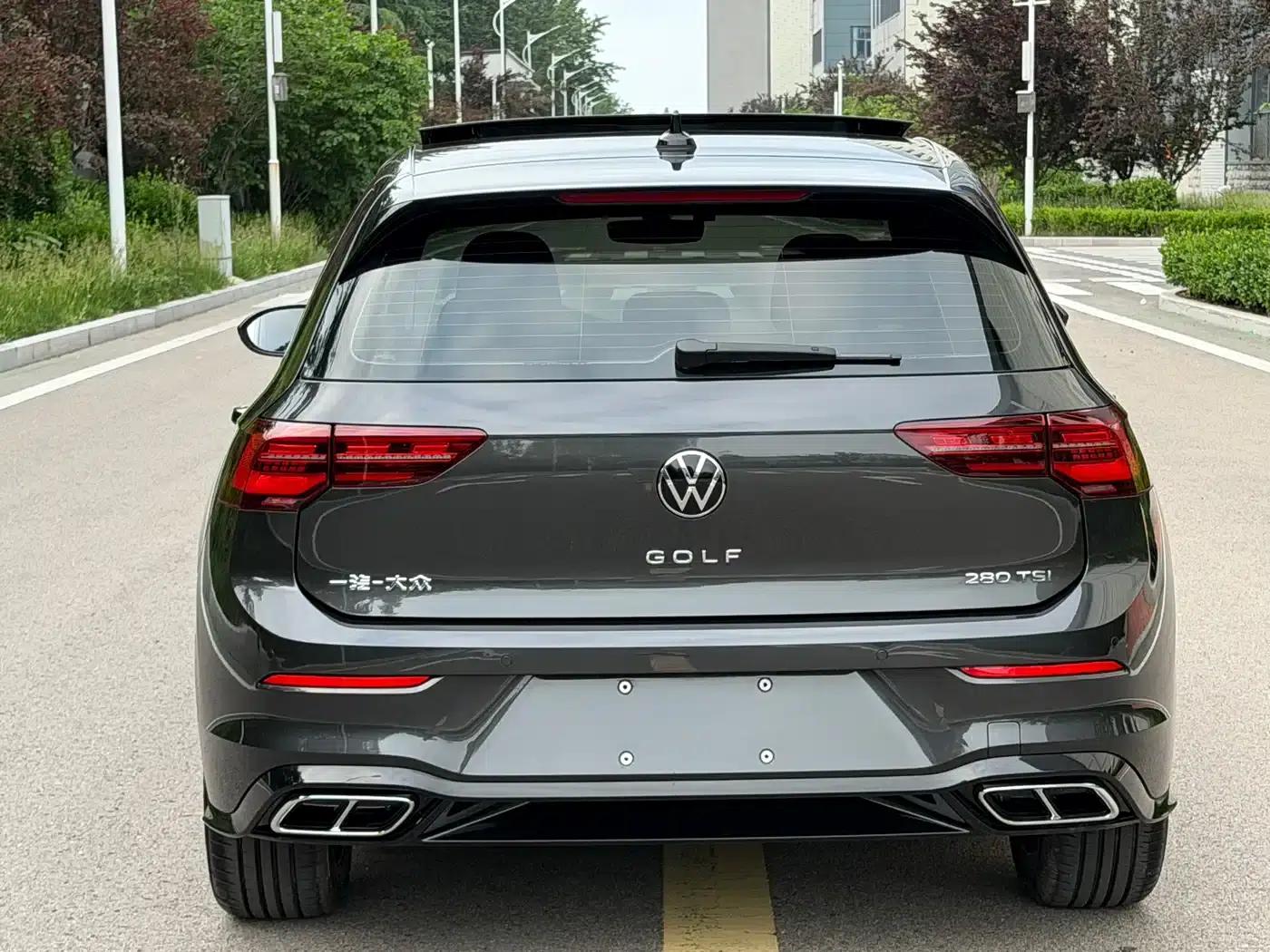 2023 Golf 280TSI DSG R-Line Lite — миниатюра 15
