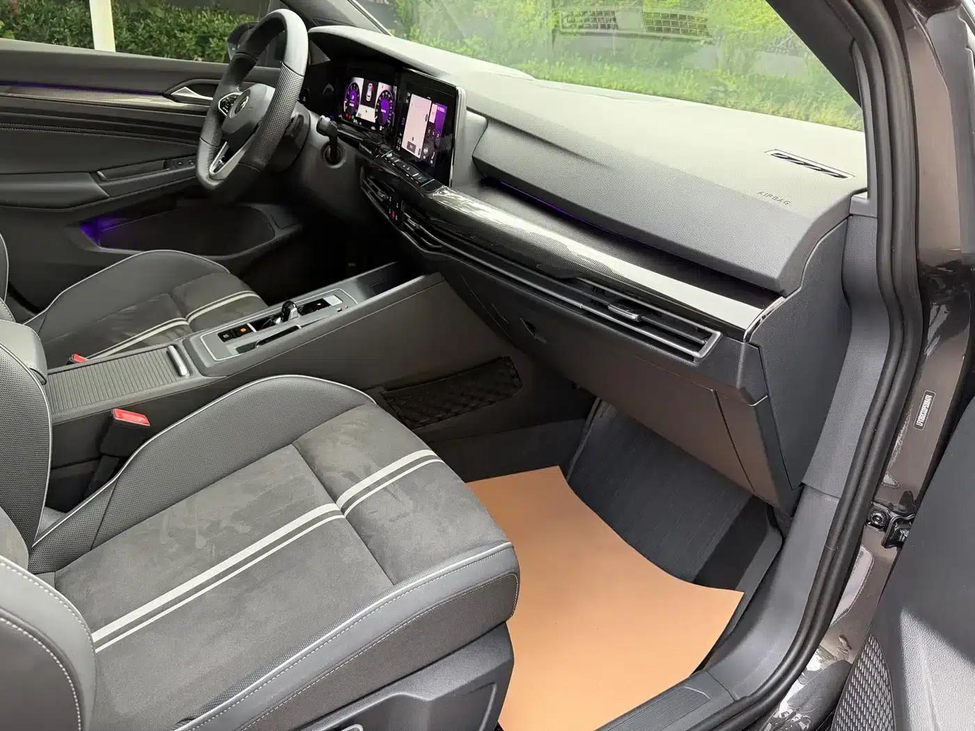 2023 Golf 280TSI DSG R-Line Lite — миниатюра 8