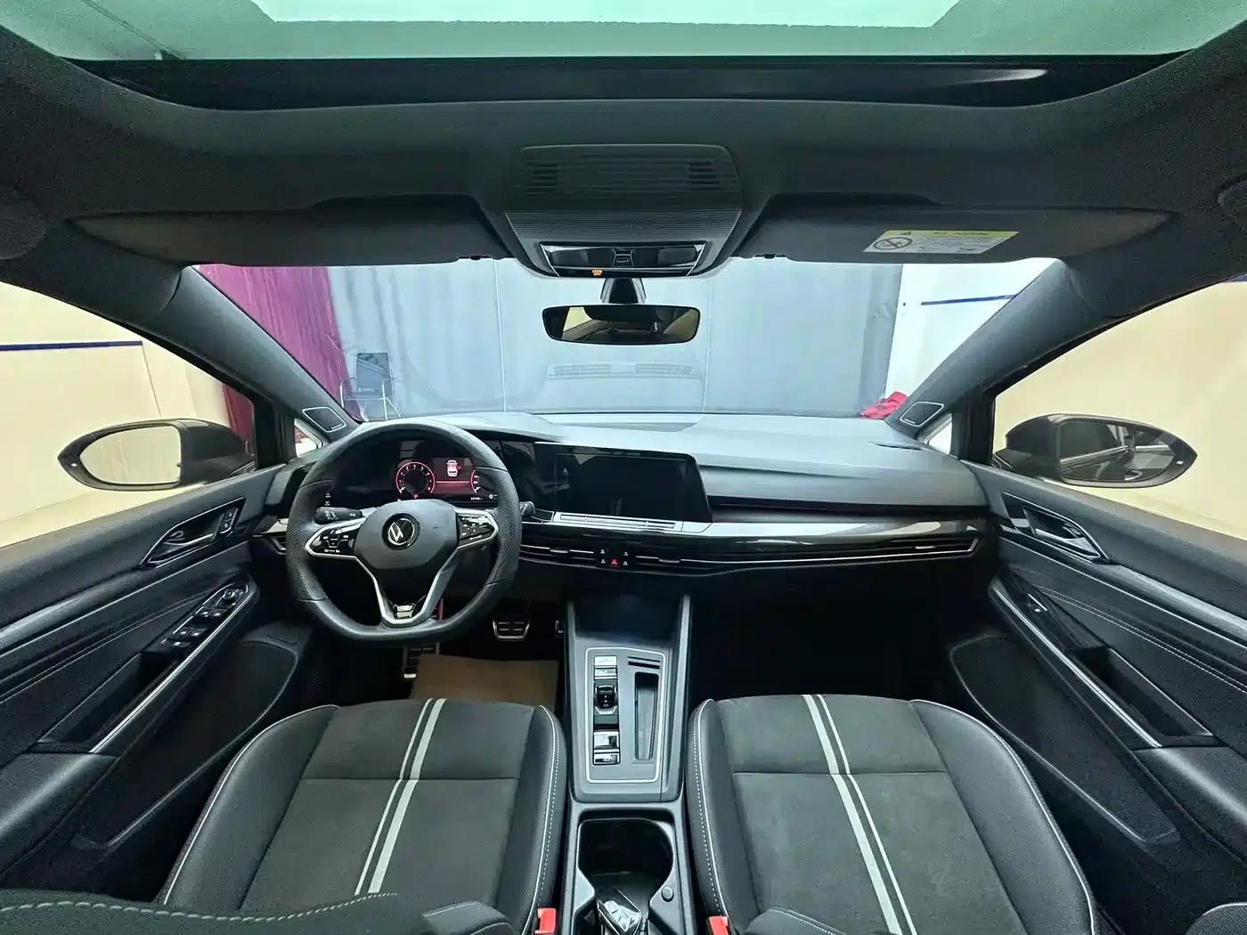 2021 Golf 280TSI DSG R-Line — миниатюра 11