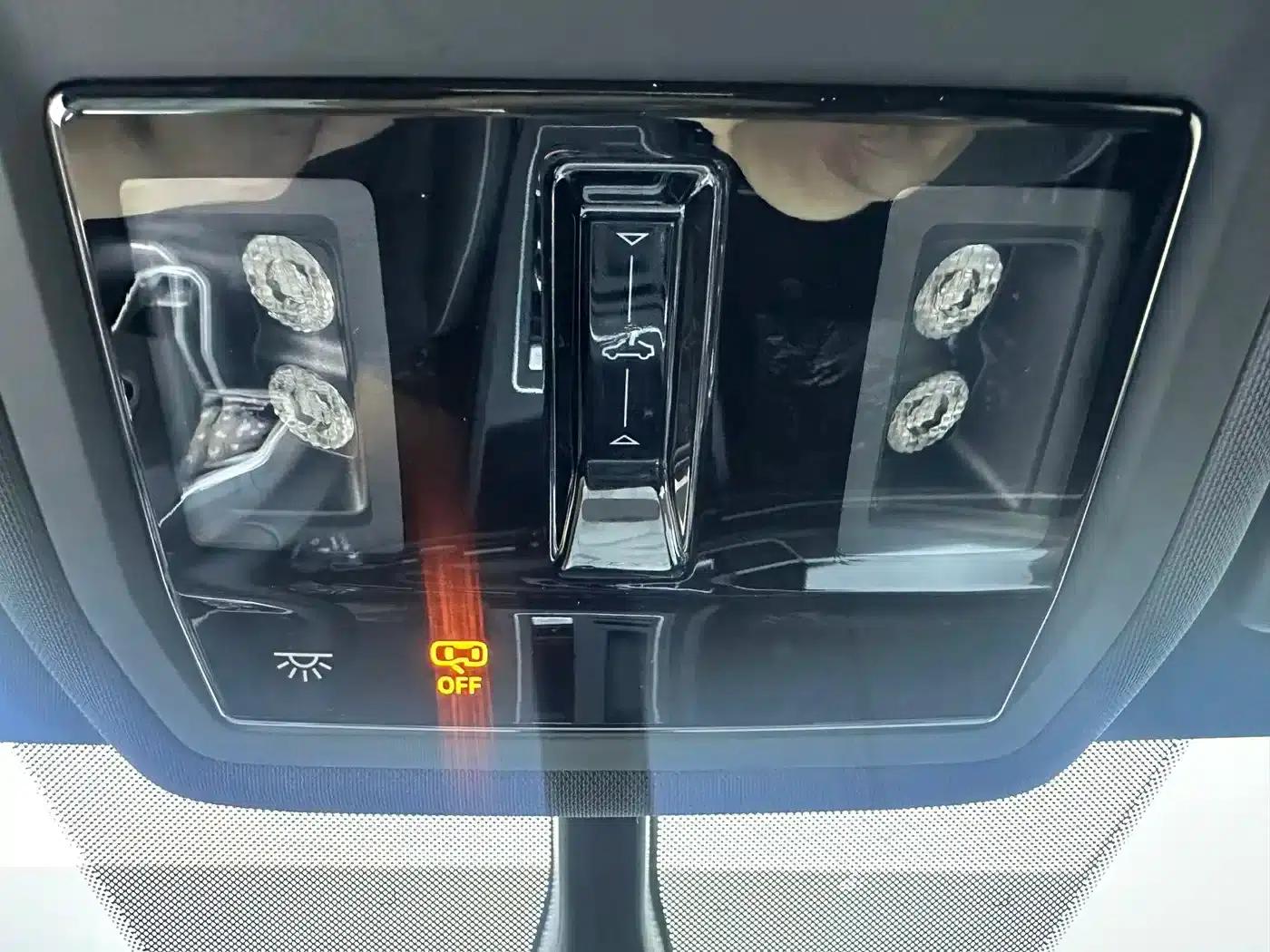 2021 Golf 280TSI DSG R-Line — миниатюра 16