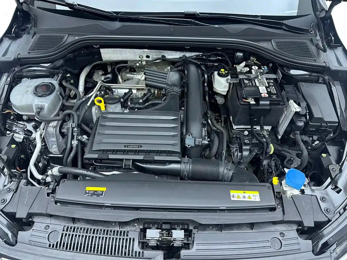 2021 Golf 280TSI DSG R-Line — миниатюра 20