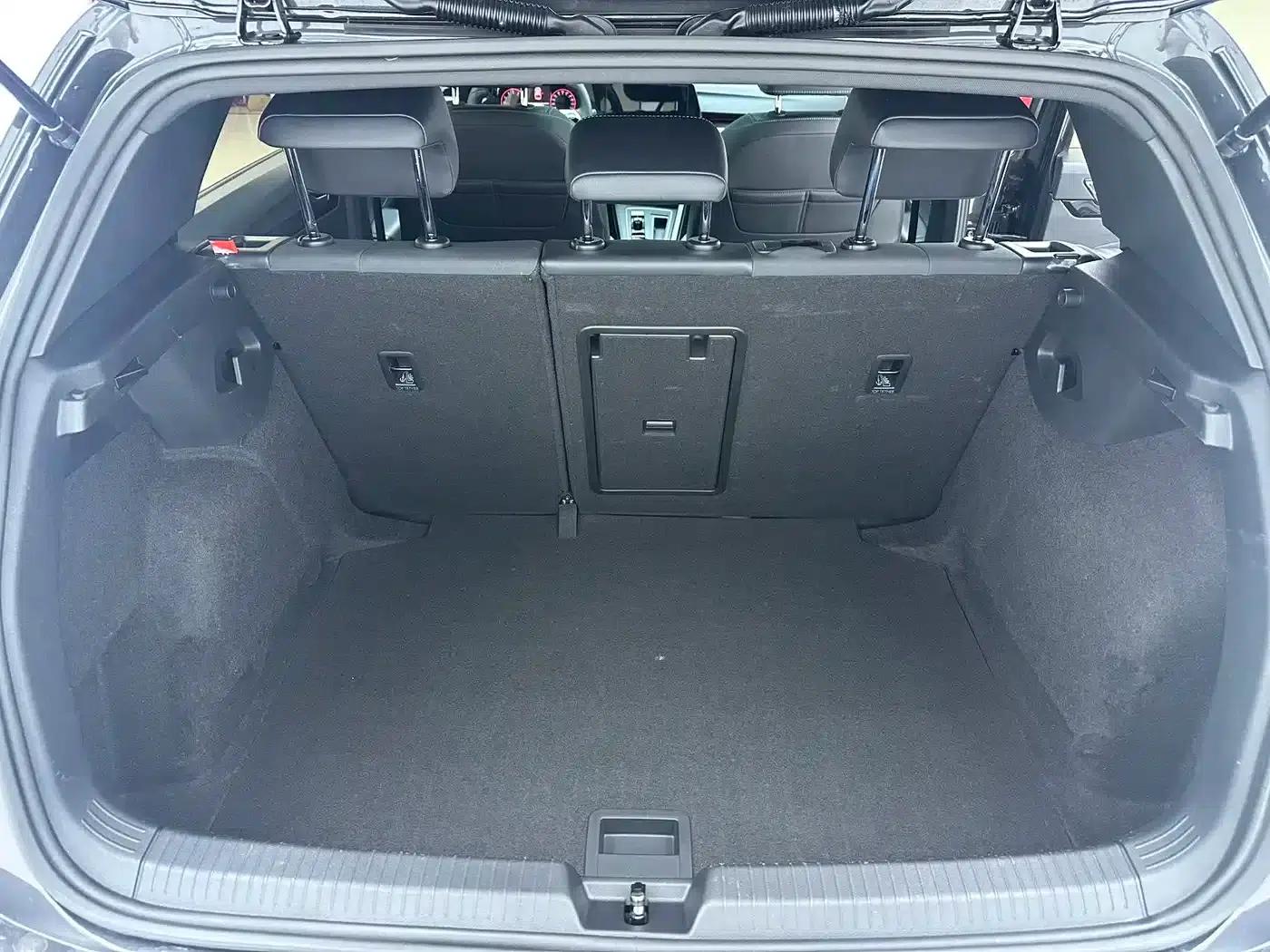 2021 Golf 280TSI DSG R-Line — миниатюра 21