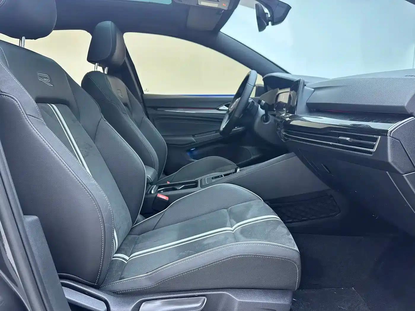 2021 Golf 280TSI DSG R-Line — миниатюра 8