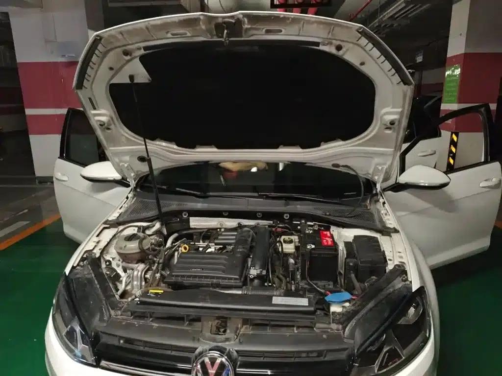 2014 Golf 1.4TSI Automatic Comfort — миниатюра 17