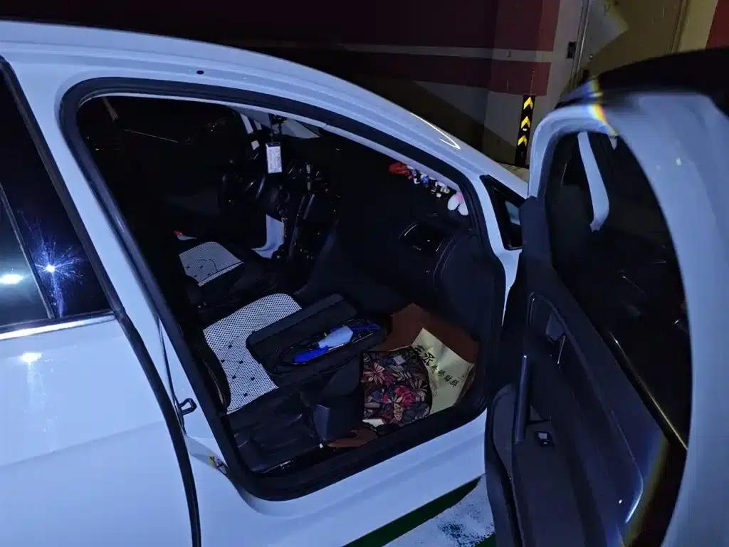 2014 Golf 1.4TSI Automatic Comfort — миниатюра 22