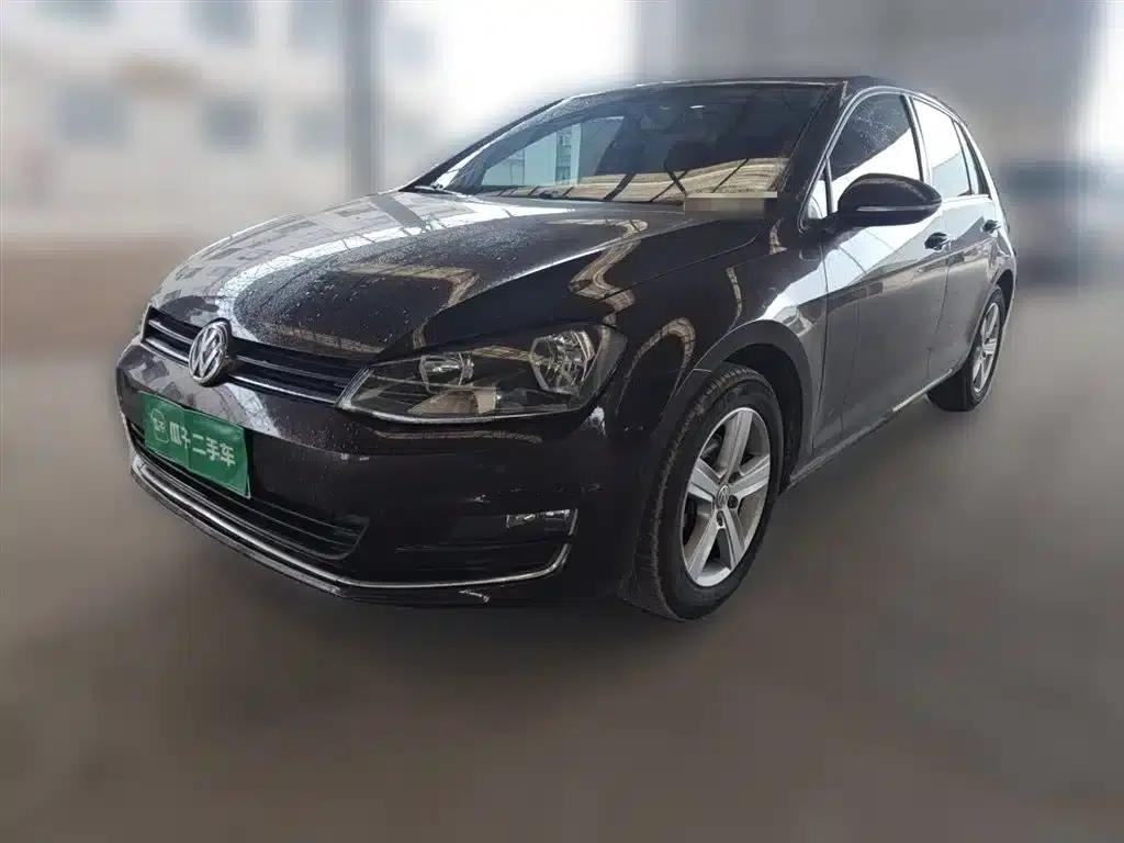 2016 Golf 1.6L Automatic Comfort — миниатюра 1