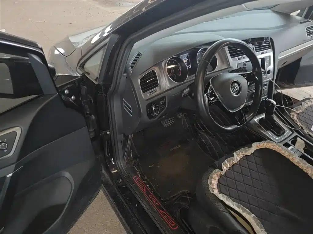 2016 Golf 1.6L Automatic Comfort — миниатюра 13