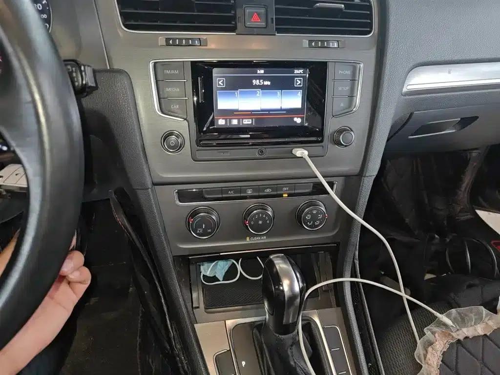 2016 Golf 1.6L Automatic Comfort — миниатюра 10