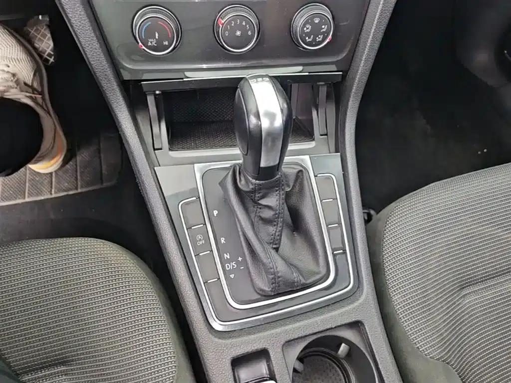 2020 Golf 280TSI DSG Comfort — миниатюра 14