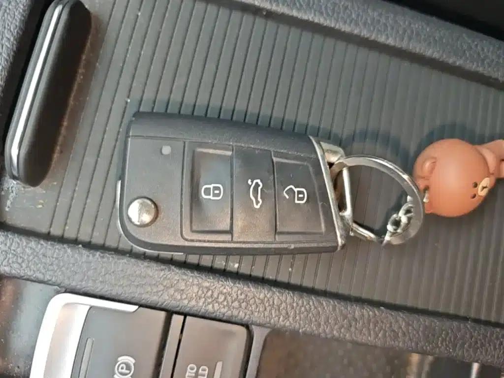2020 Golf 280TSI DSG Luxury — миниатюра 15