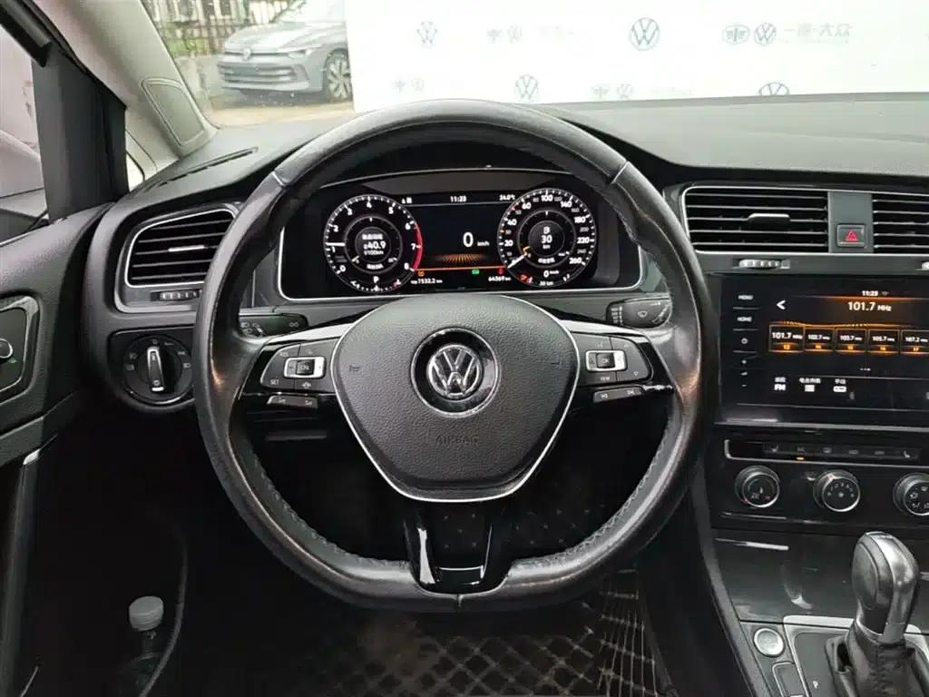 2020 Golf 280TSI DSG Luxury — миниатюра 17